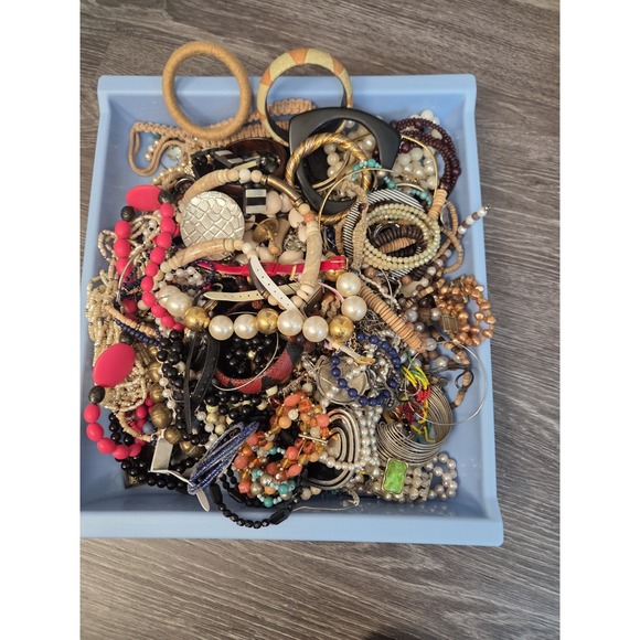 Vtg Craft Jewlery Lot About 8lbs - Picture 7 of 7